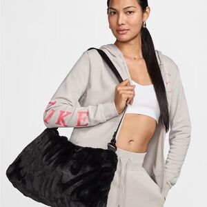 Nike Nike Sportswear Tote Bag
